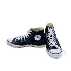 Converse Chuck Taylor All Star high tops